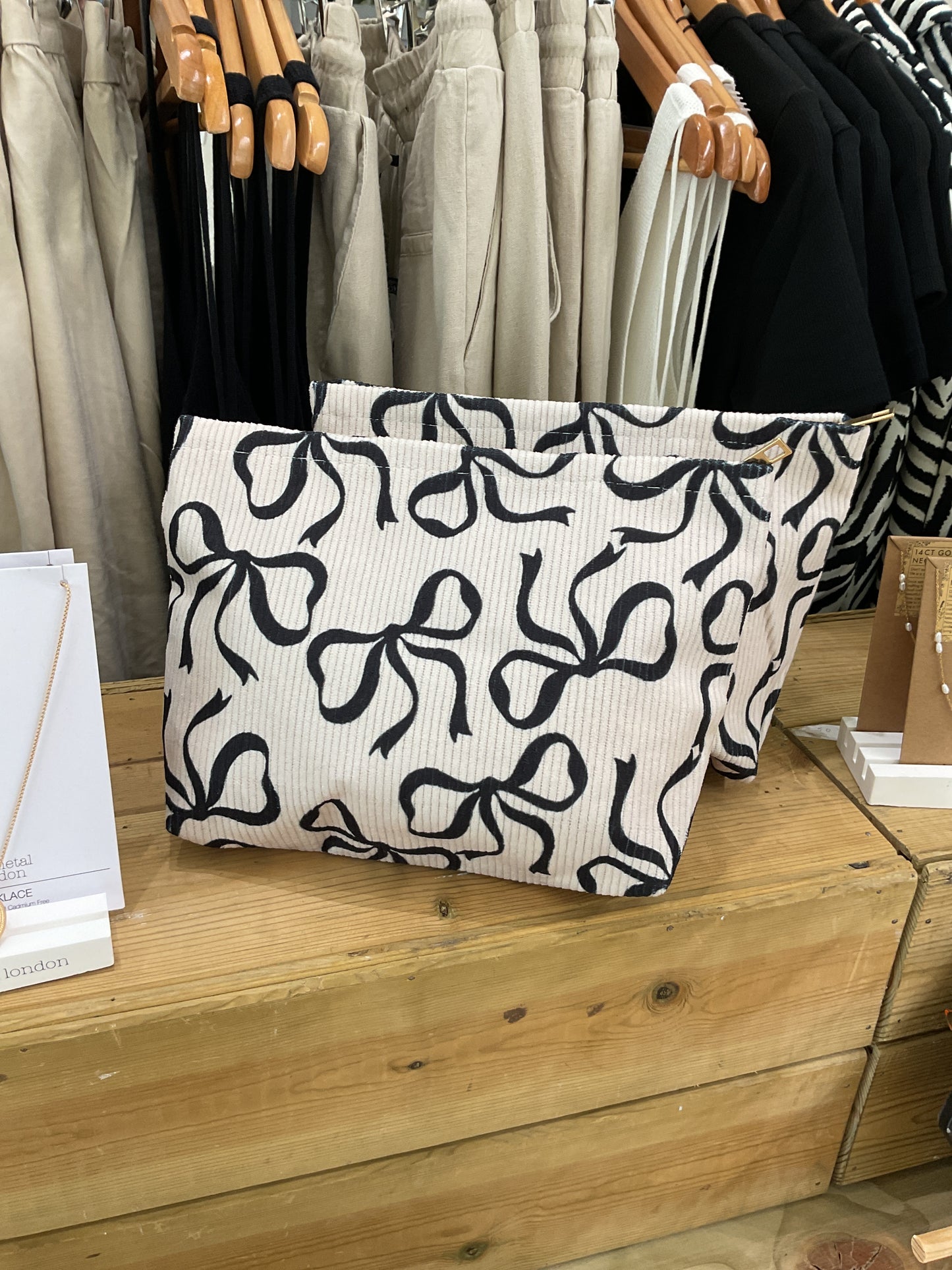 Black Bow Wash Bag