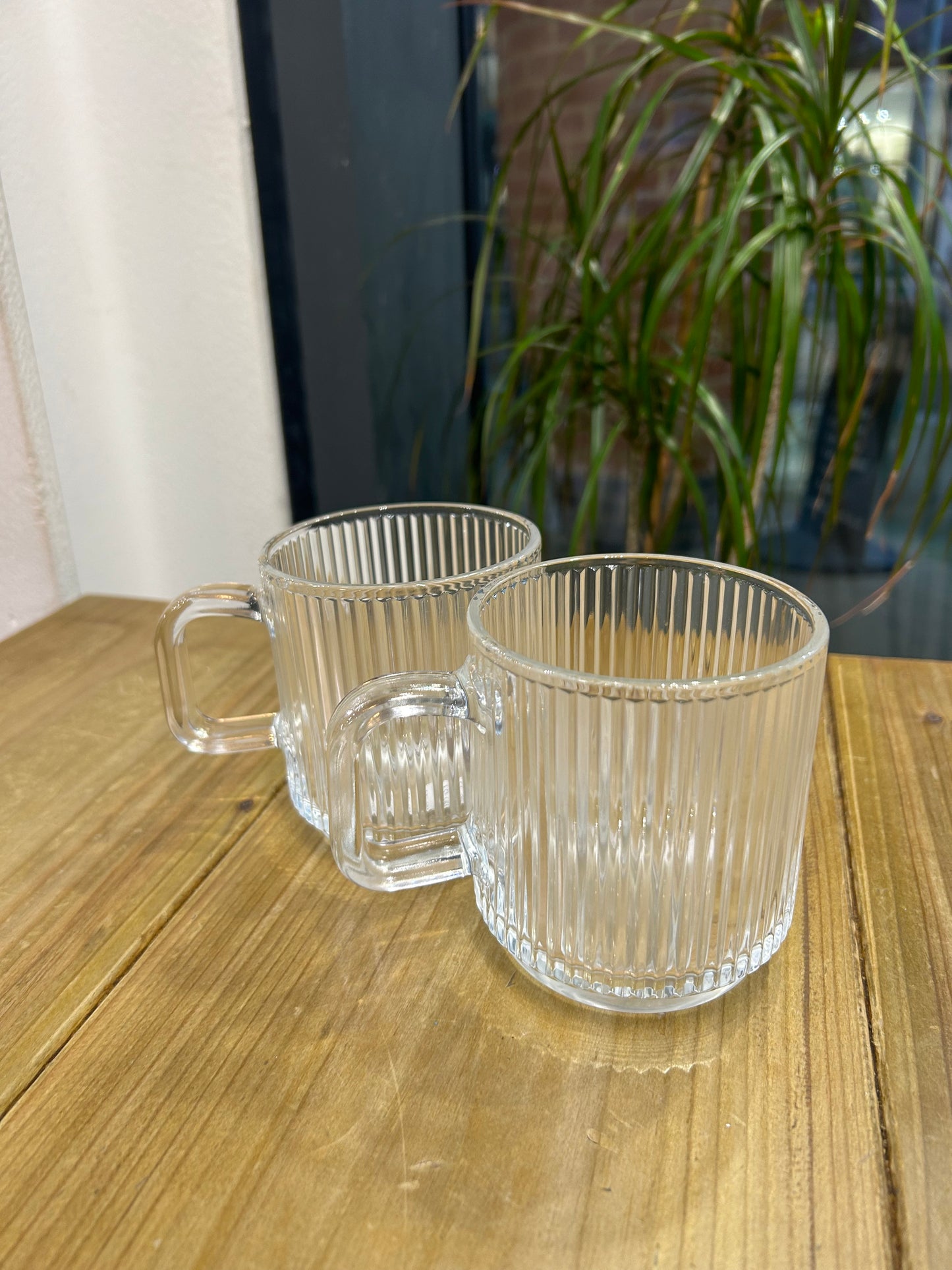 Ribbed Glass Mug