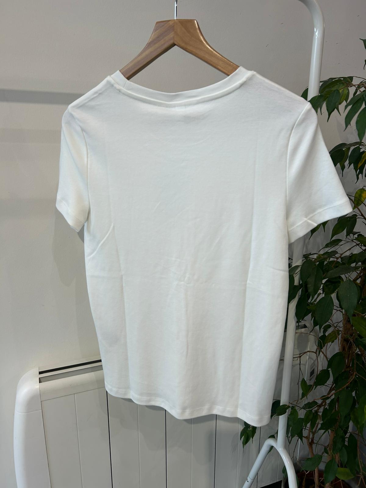 HENETH SS O-NECK TSHIRT - Snow White Bow