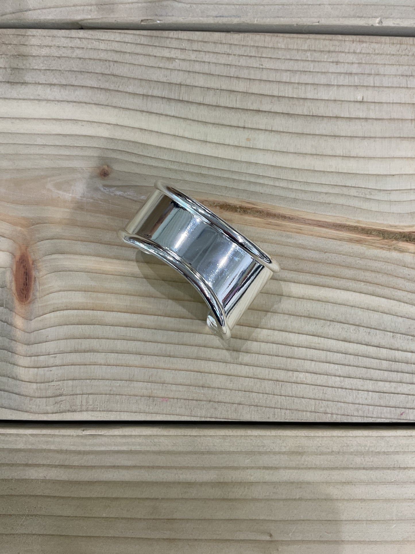 Cara Organic Shape Bracelet - Silver