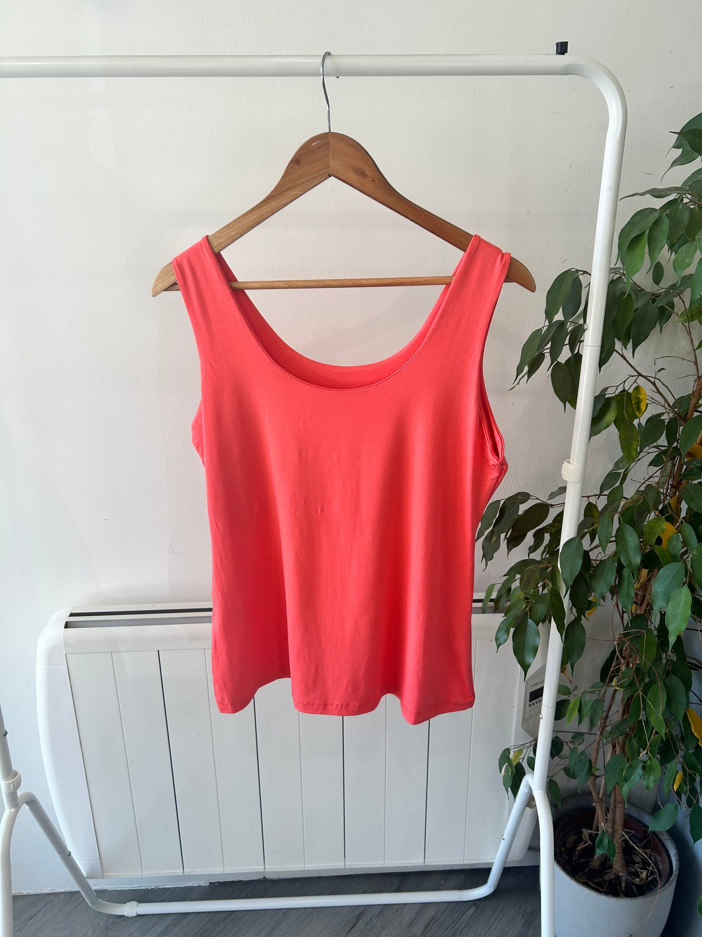 Scoop Neck Vest Top - Coral