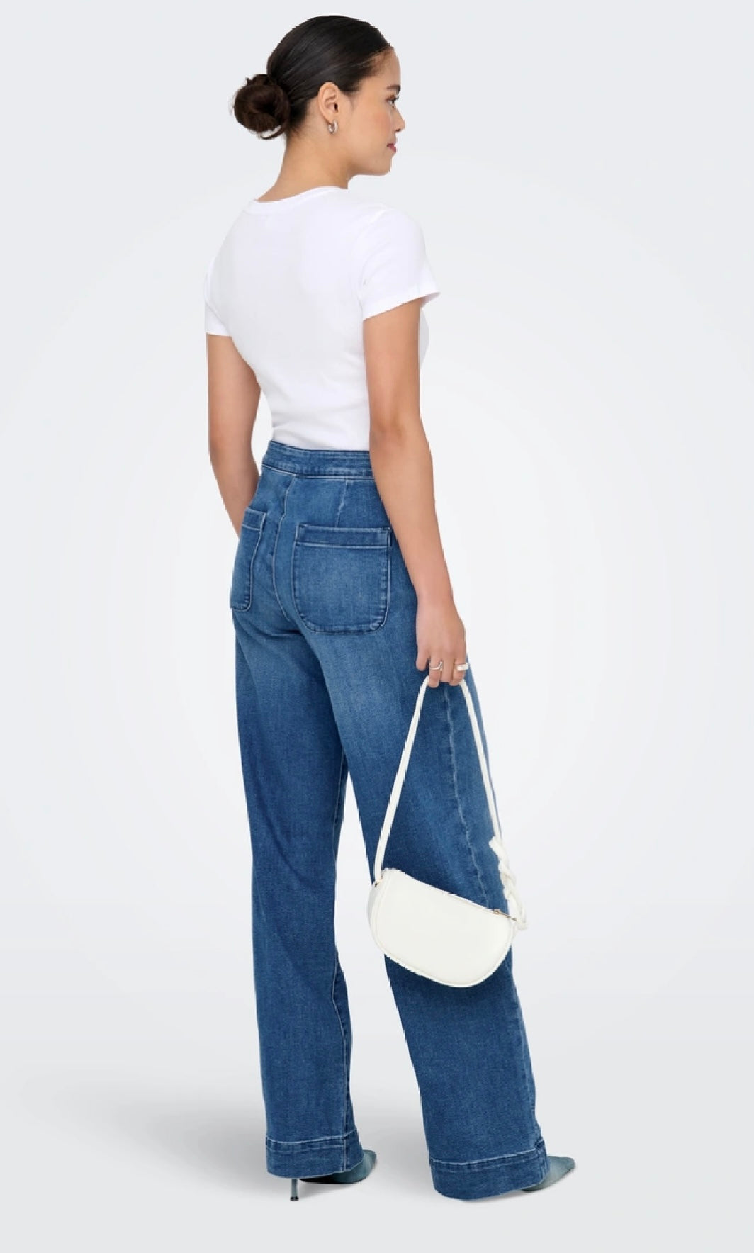 MADISON Button Wide Leg Jeans - Medium Blue