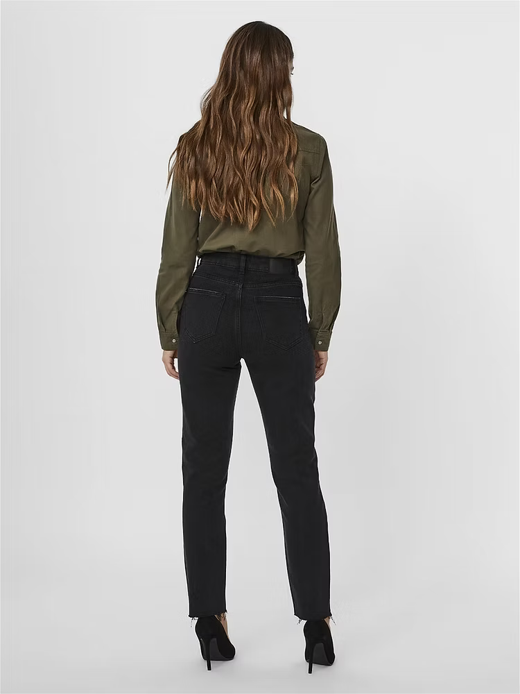 BRENDA HR STARIGHT A CUT JEANS - Black Denim