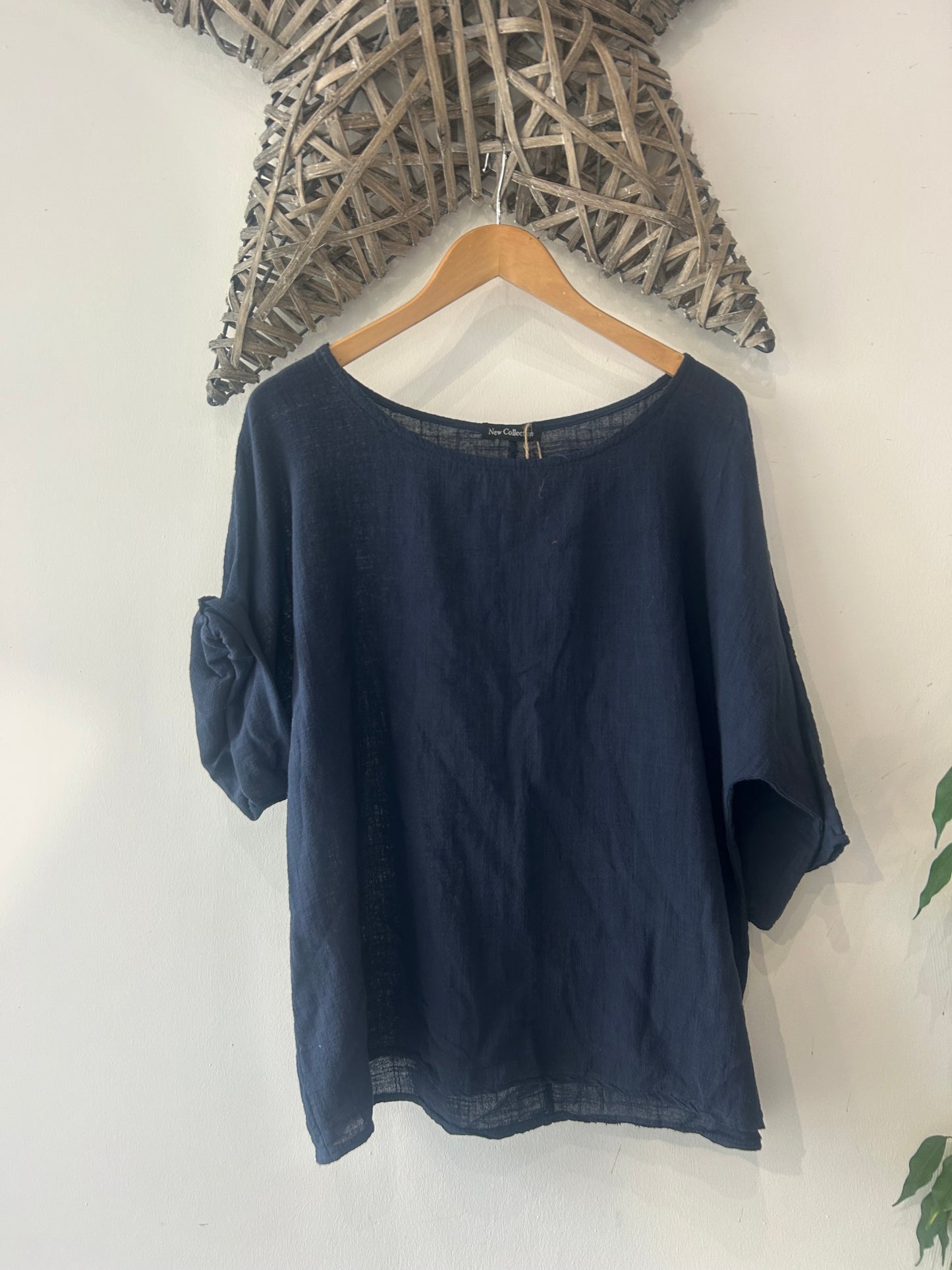 Linen 3/4 Sleeve Top - Navy