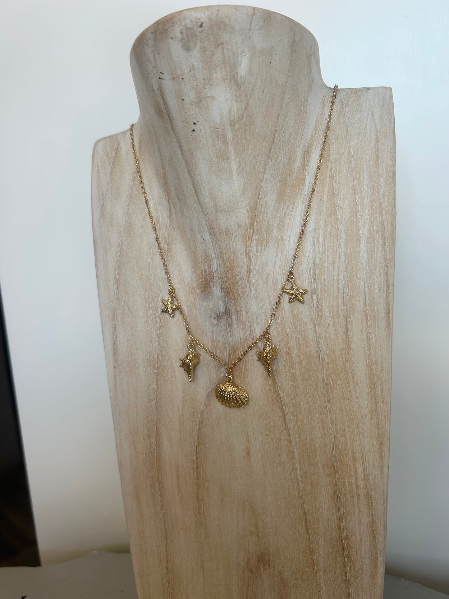 Assorted Shell Necklace - Gold