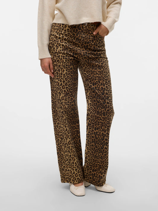 TESSA HR WIDE STRETCH AOP JEANS - Leopard