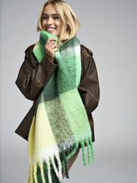 ISLA LIFE SOFT CHECK SCARF - Island Green
