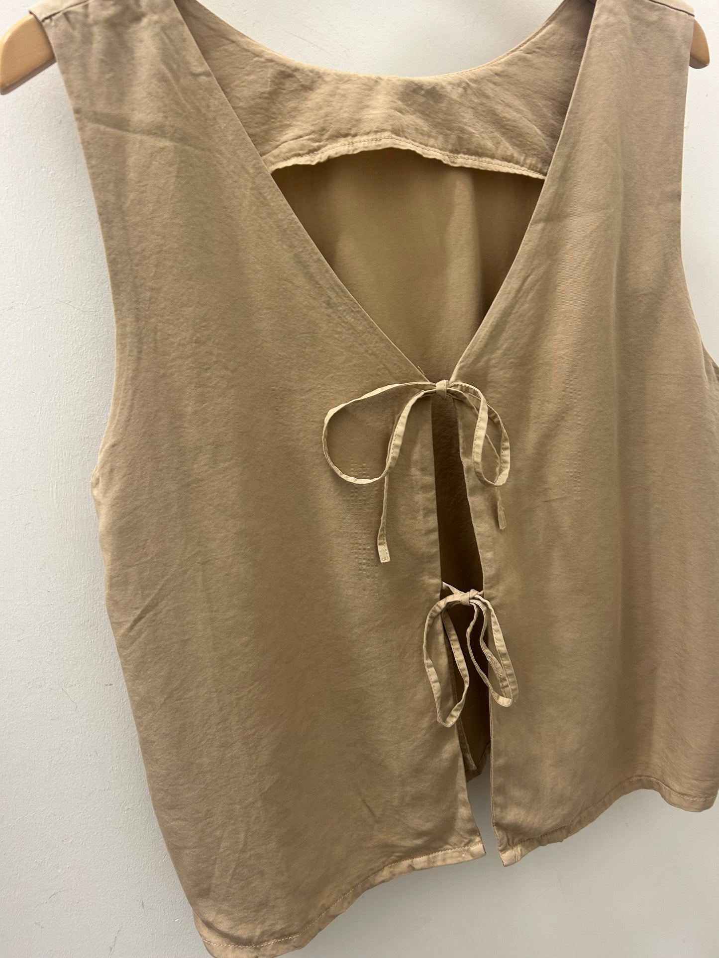 FLEUR SL STRING 2WAY TENCEL TOP - Nomad