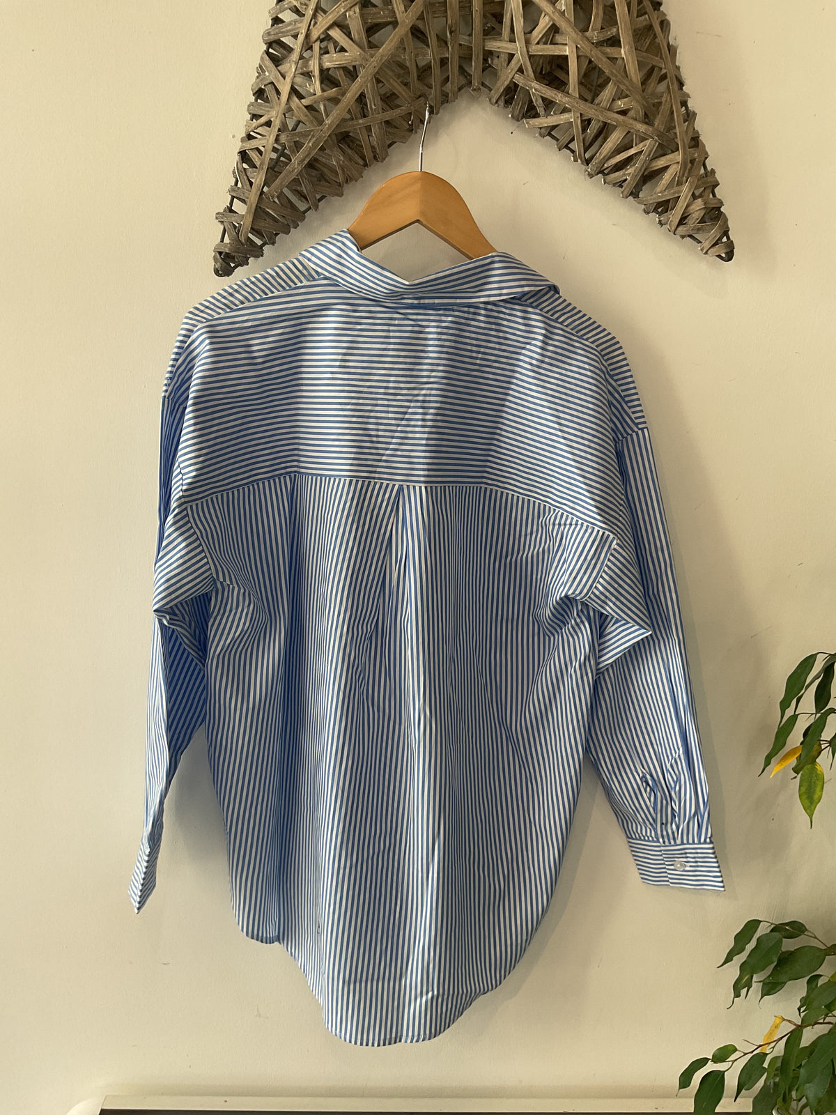IHGARMI SHIRT - Blue/White Stripe