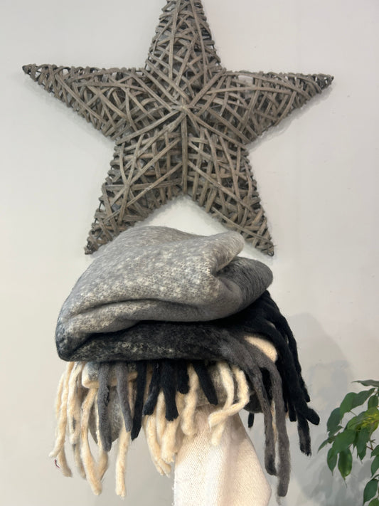 Monochrome Scarf