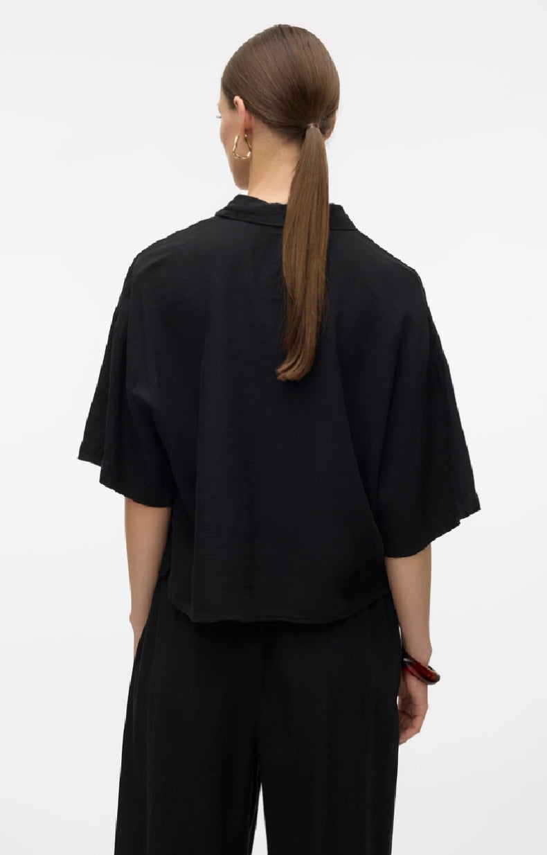 LINN 2/4 SHORT SHIRT - Black