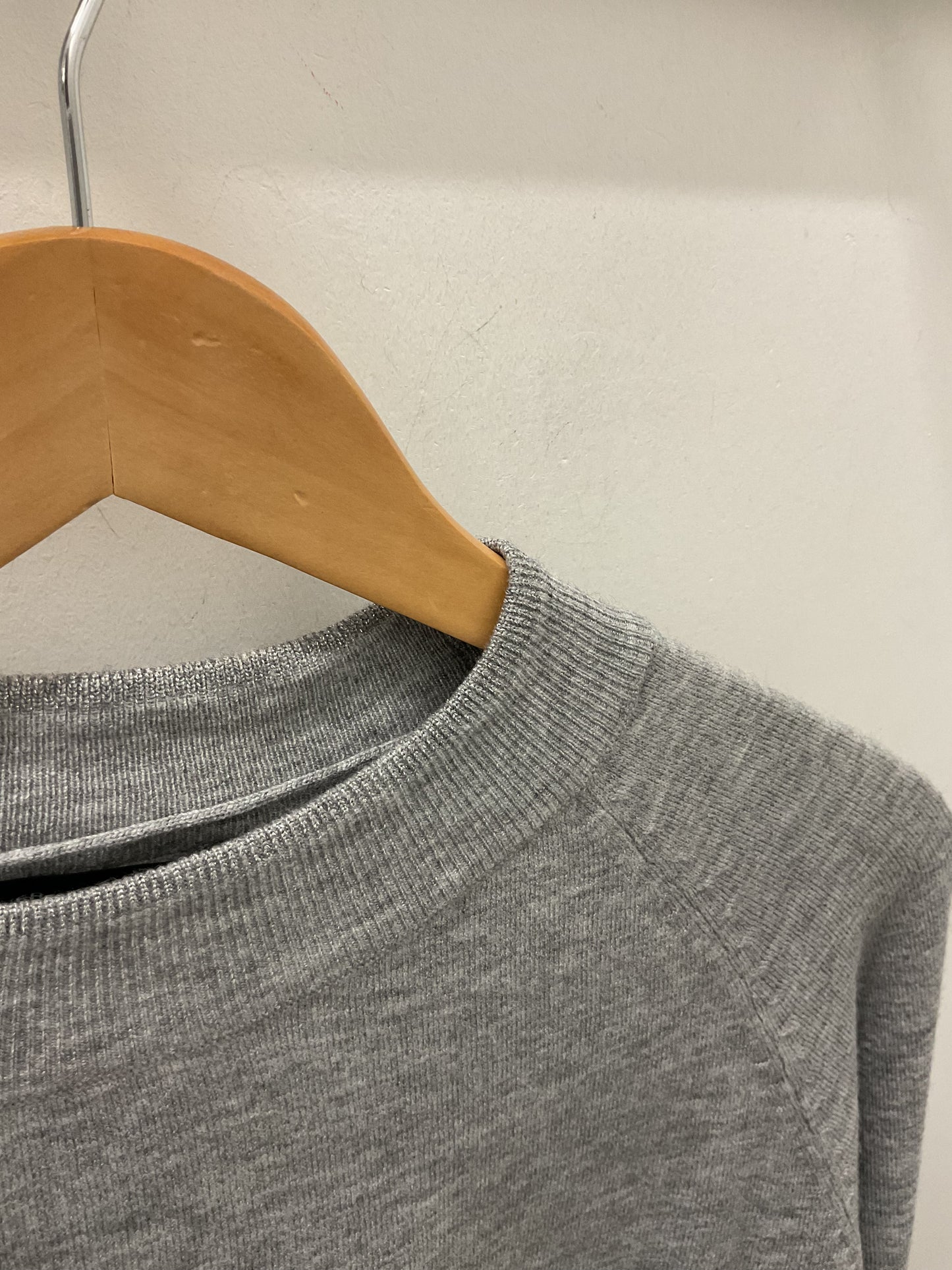 HAPPINESS RAGLAN PULLOVER KNIT - Silver Grey