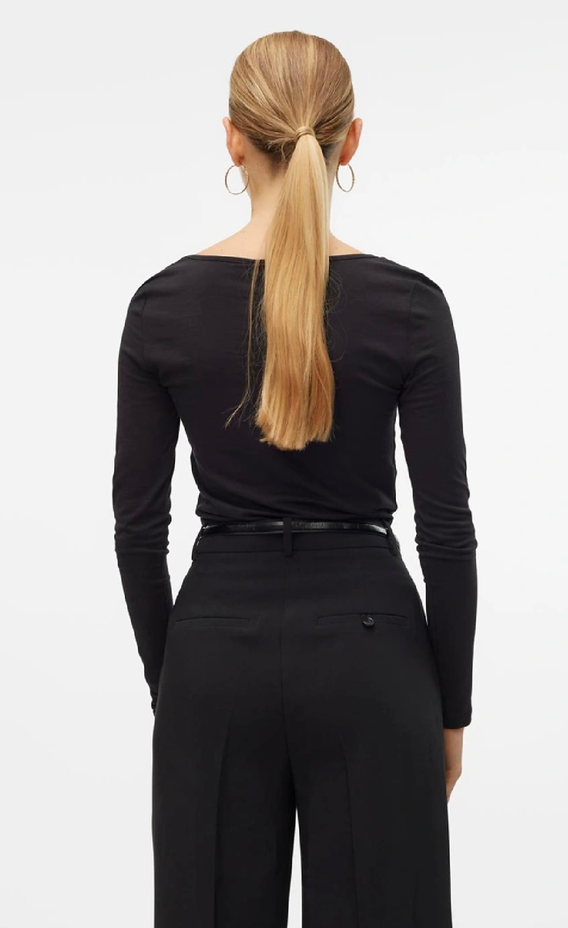 MAXI Soft U-Neck Top - Black