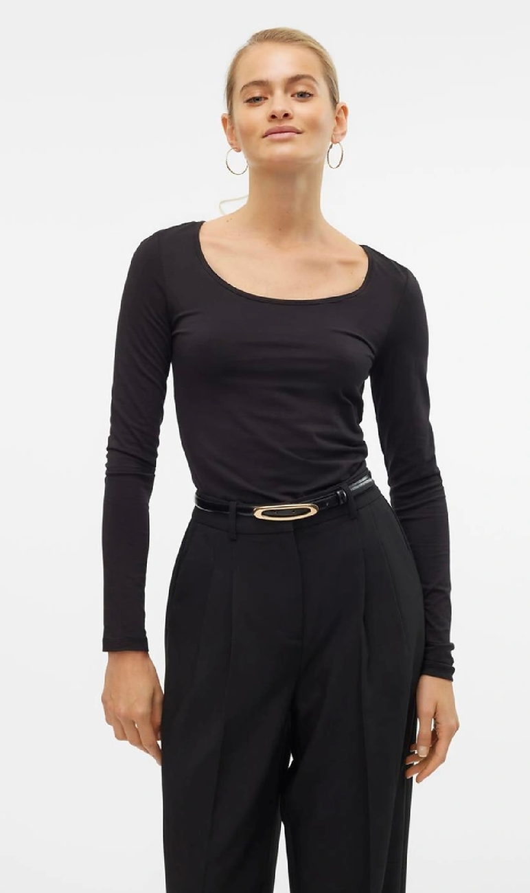 MAXI Soft U-Neck Top - Black
