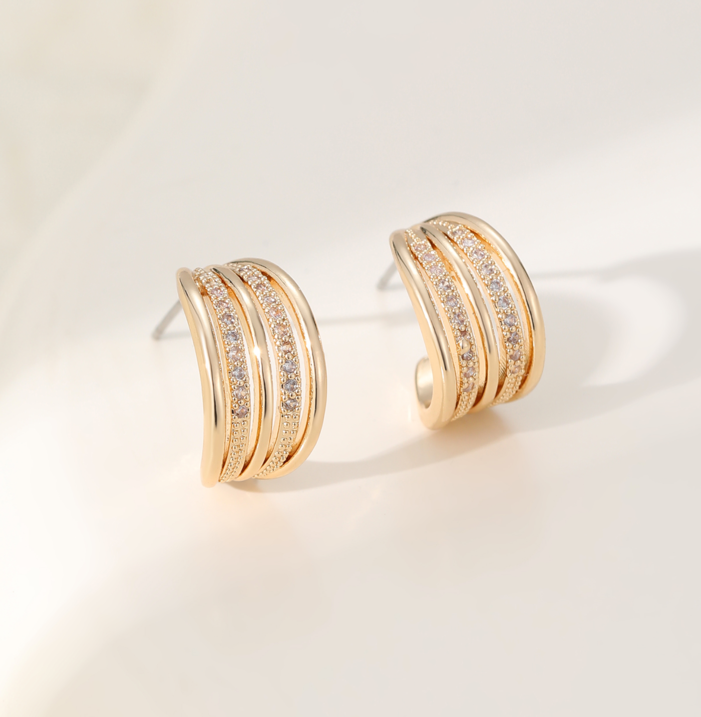 Small sparkle hoop earrings - Gold