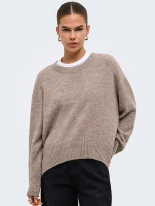 ALIVIA LS HIGH-LOW O-NECK NOOS KNIT