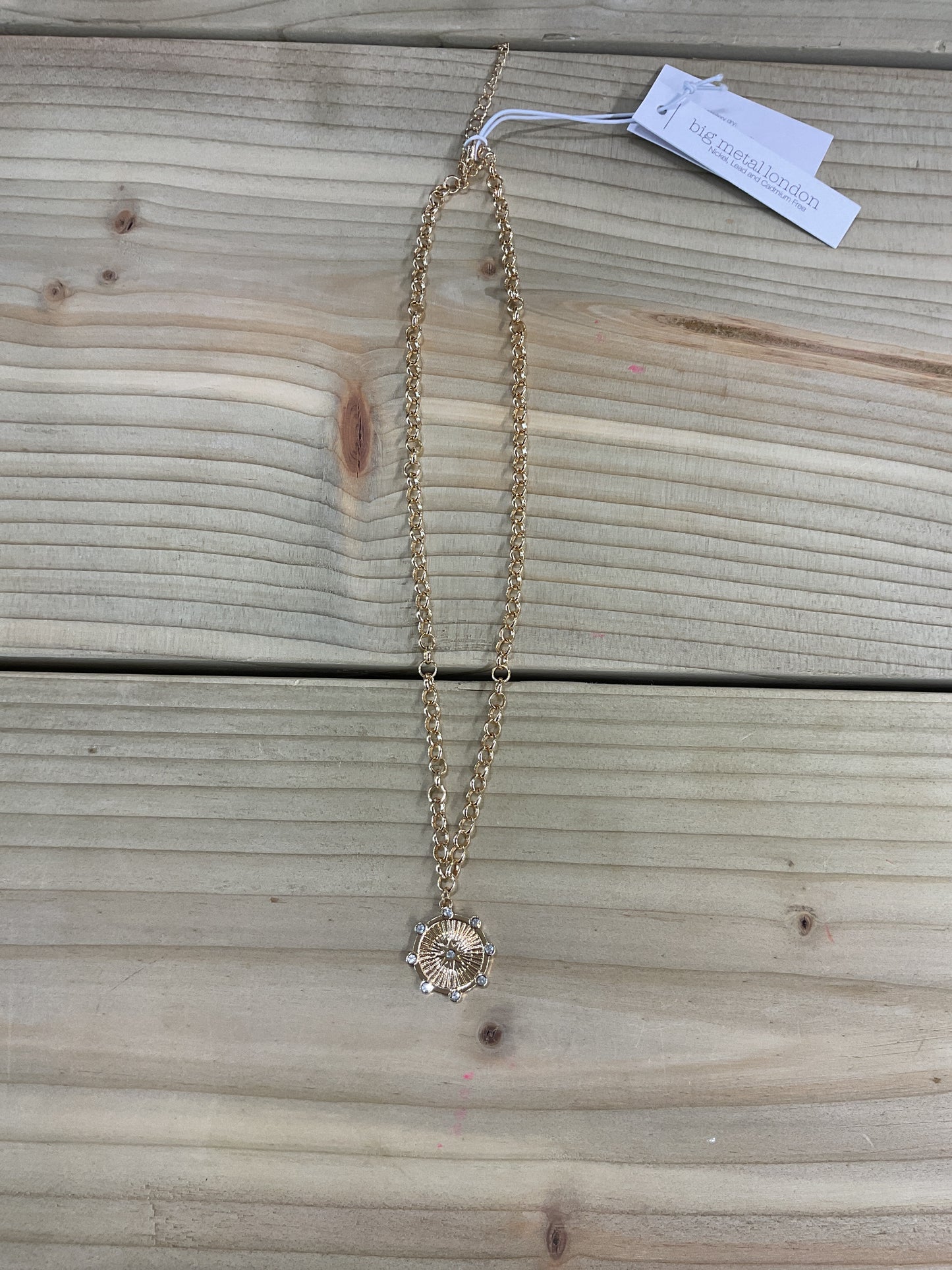 Etoile charm gold necklace