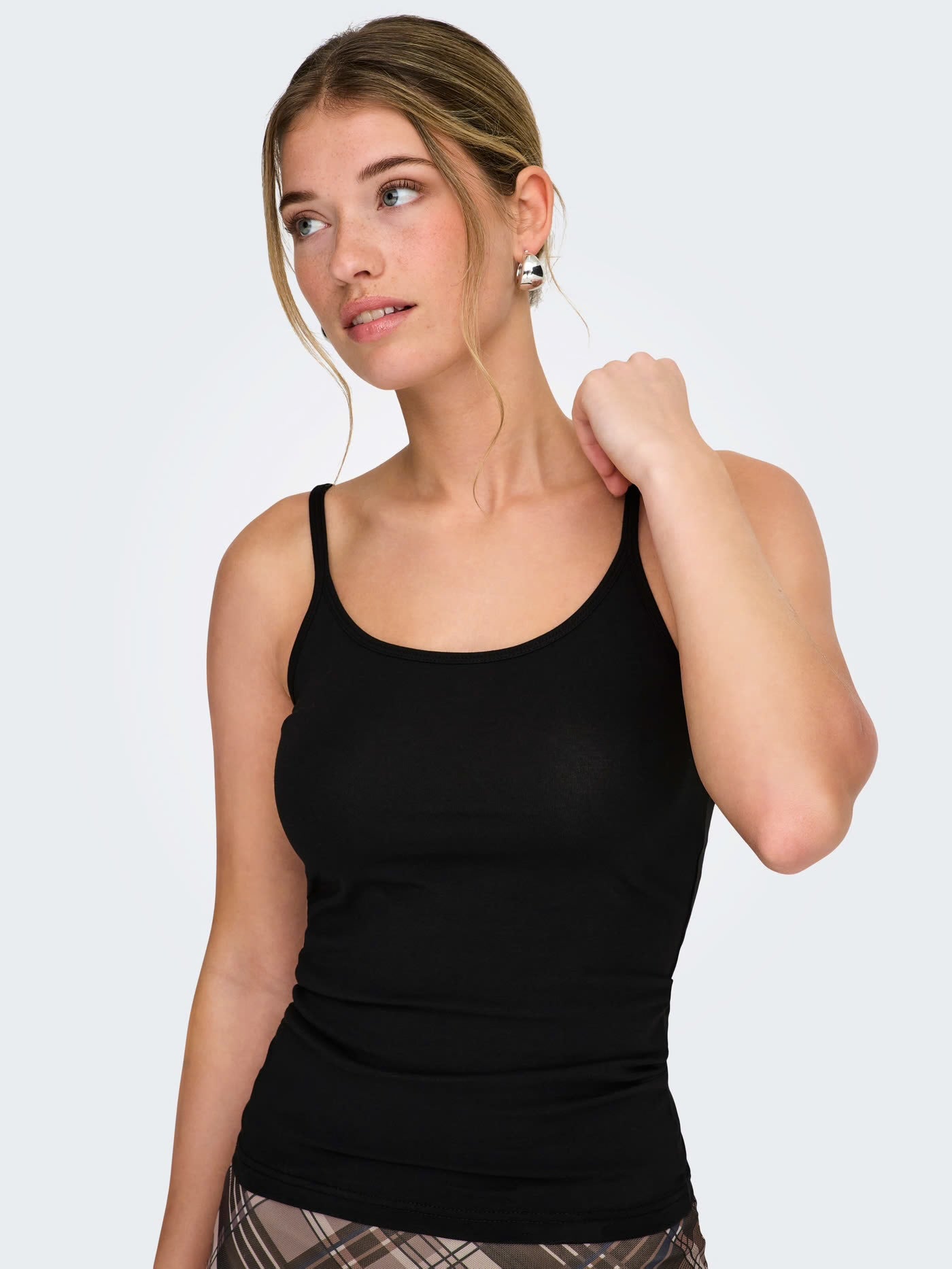 LOVE STRAP SINGLET- Black