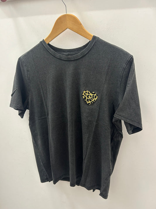 LUCY LIFE S/S EMB TOP - Black Leo