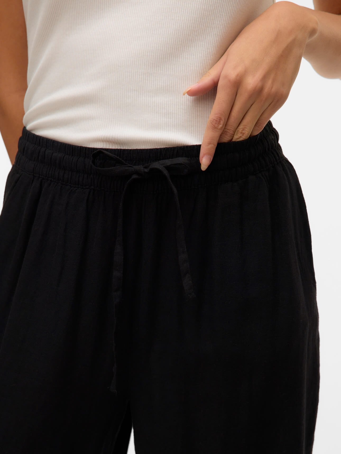 LINN HW PANTS WVN - Black