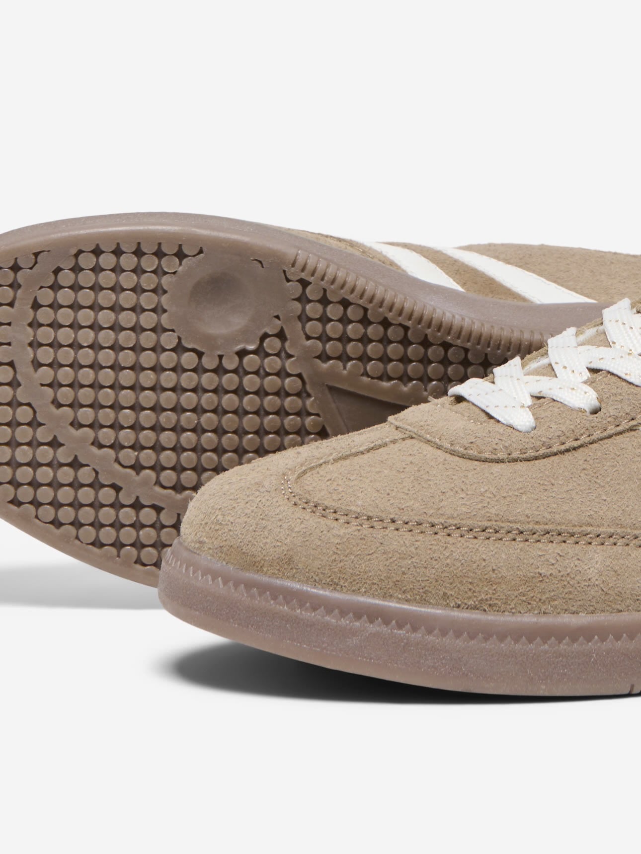 LYDIE PU SNEAKER - Taupe Grey/ White