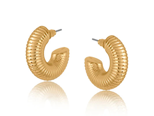 Ribbed Hoop Earring - Gold