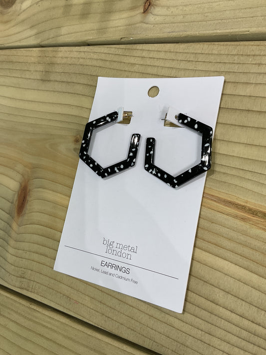 Marseille Hexagon Large Resin Hoop Earrings - Black