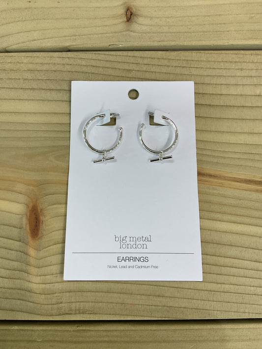 Silver t-bar hoops