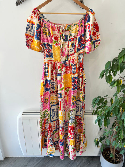 Tie front shirred Postcard print Dress - Multi