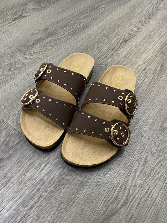 Stud Buckle Sandal - Chocolate Brown