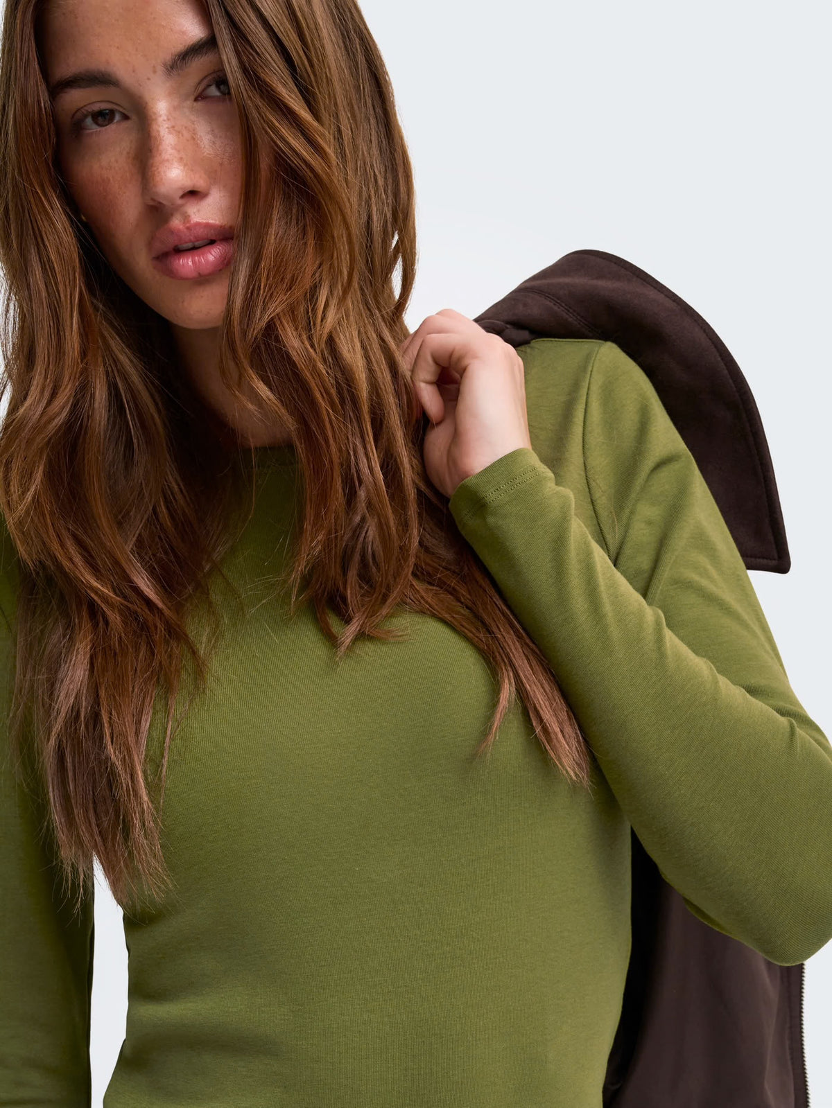 RILEY O-NECK L/S TOP JRS - Peat Moss