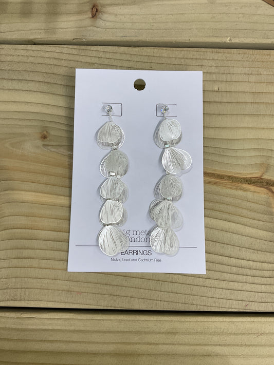 Long leaf earrings silver