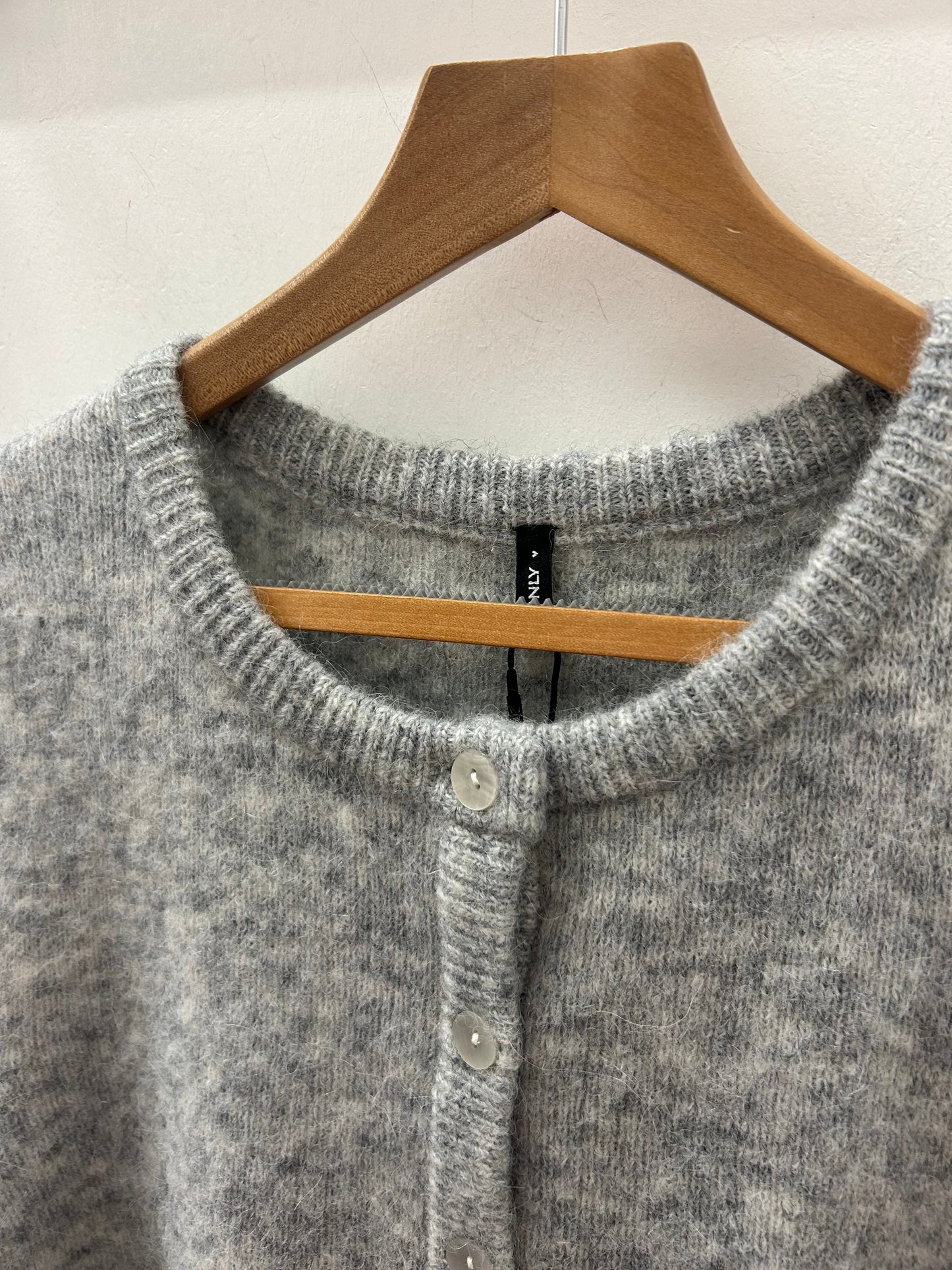 ALLISON SL BUTTON VEST KNT