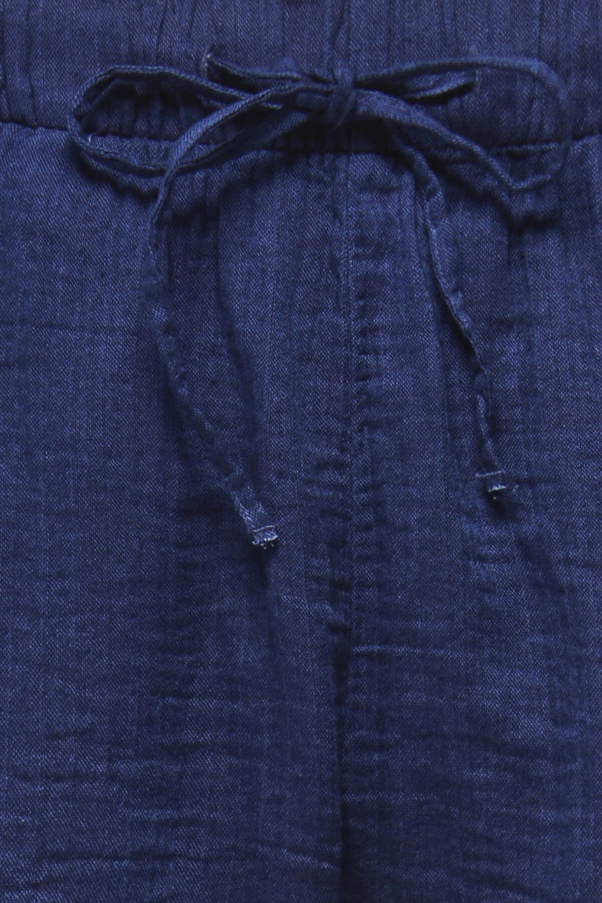 LEONI SEESUCKER PULL UP SHORTS - Vintage Indigo
