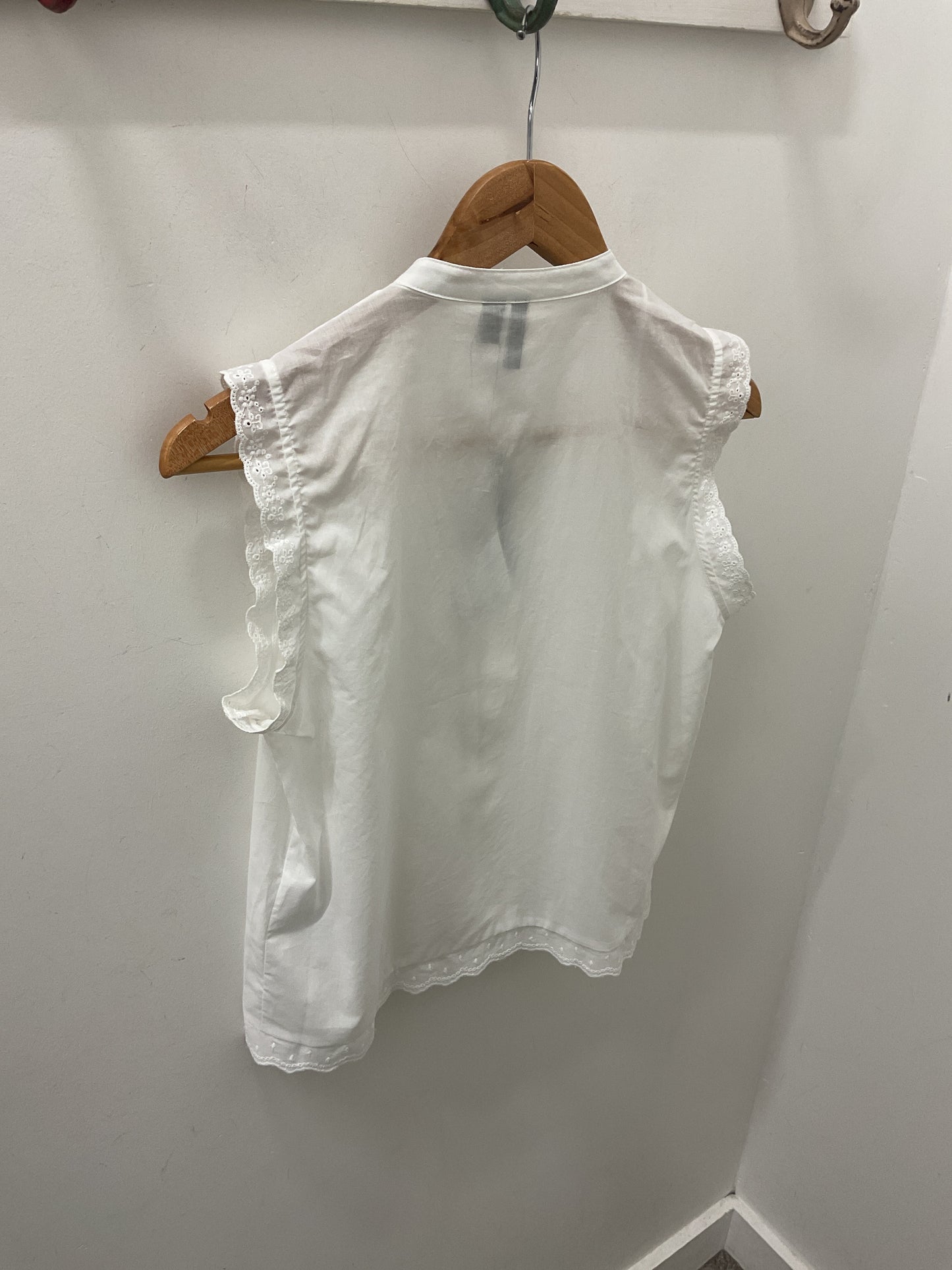 EMILY DETAIL TOP  - Snow White
