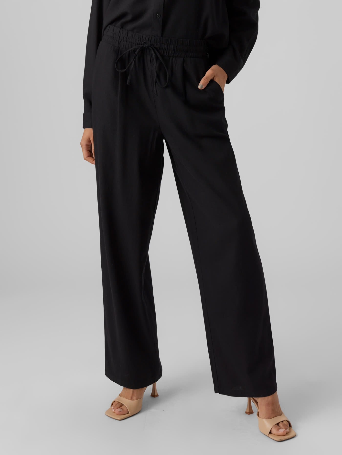 JESMILO WIDE LINEN PANTS - Black