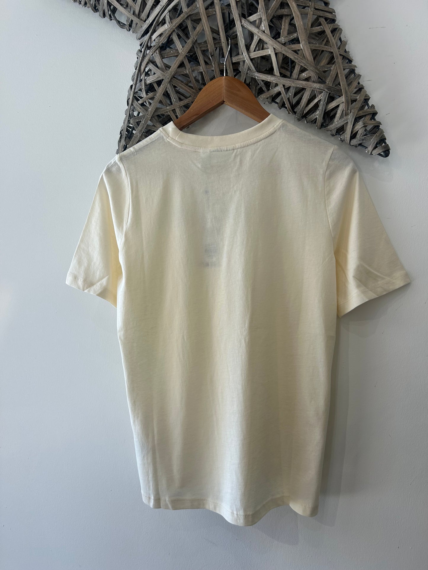 TaliaSZ T-Shirt - Cream w/ Blue