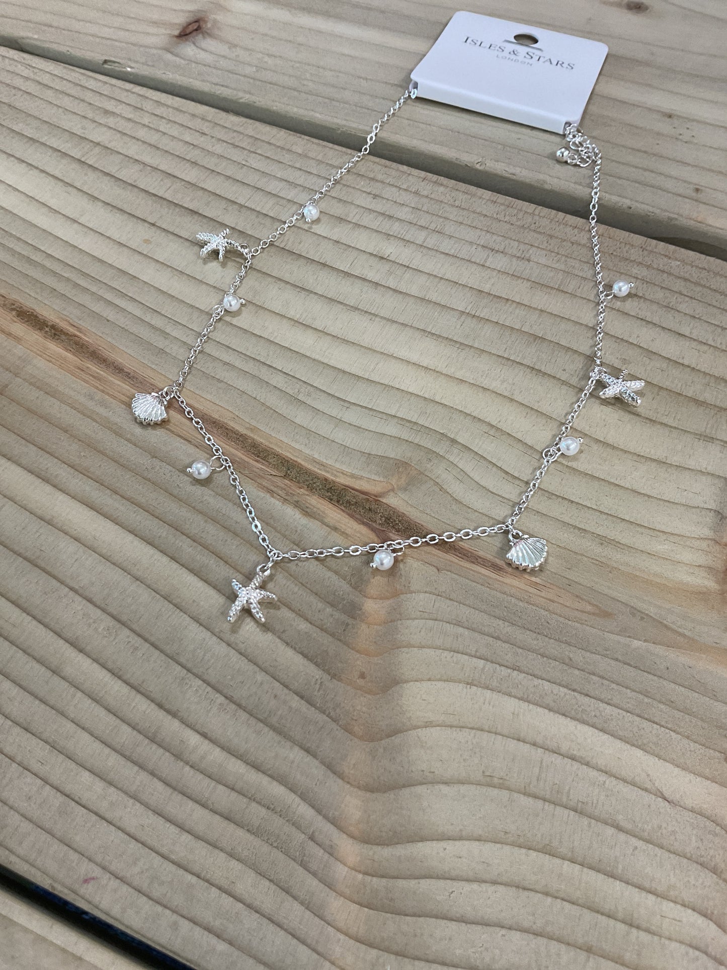 Shell silver necklace