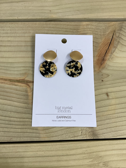 Black and gold resin earrings