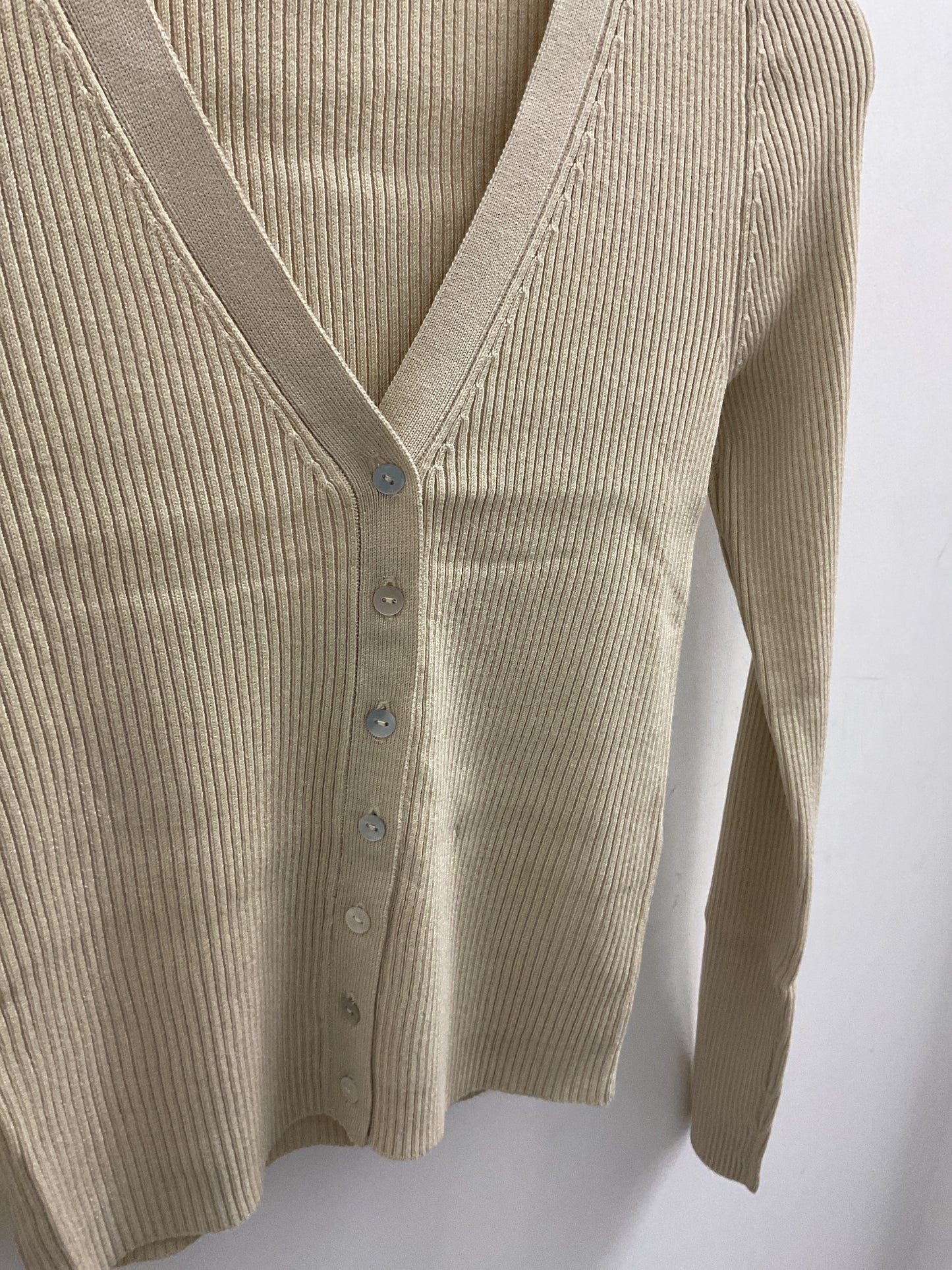 MIST V-Neck Cardigan - Oatmeal