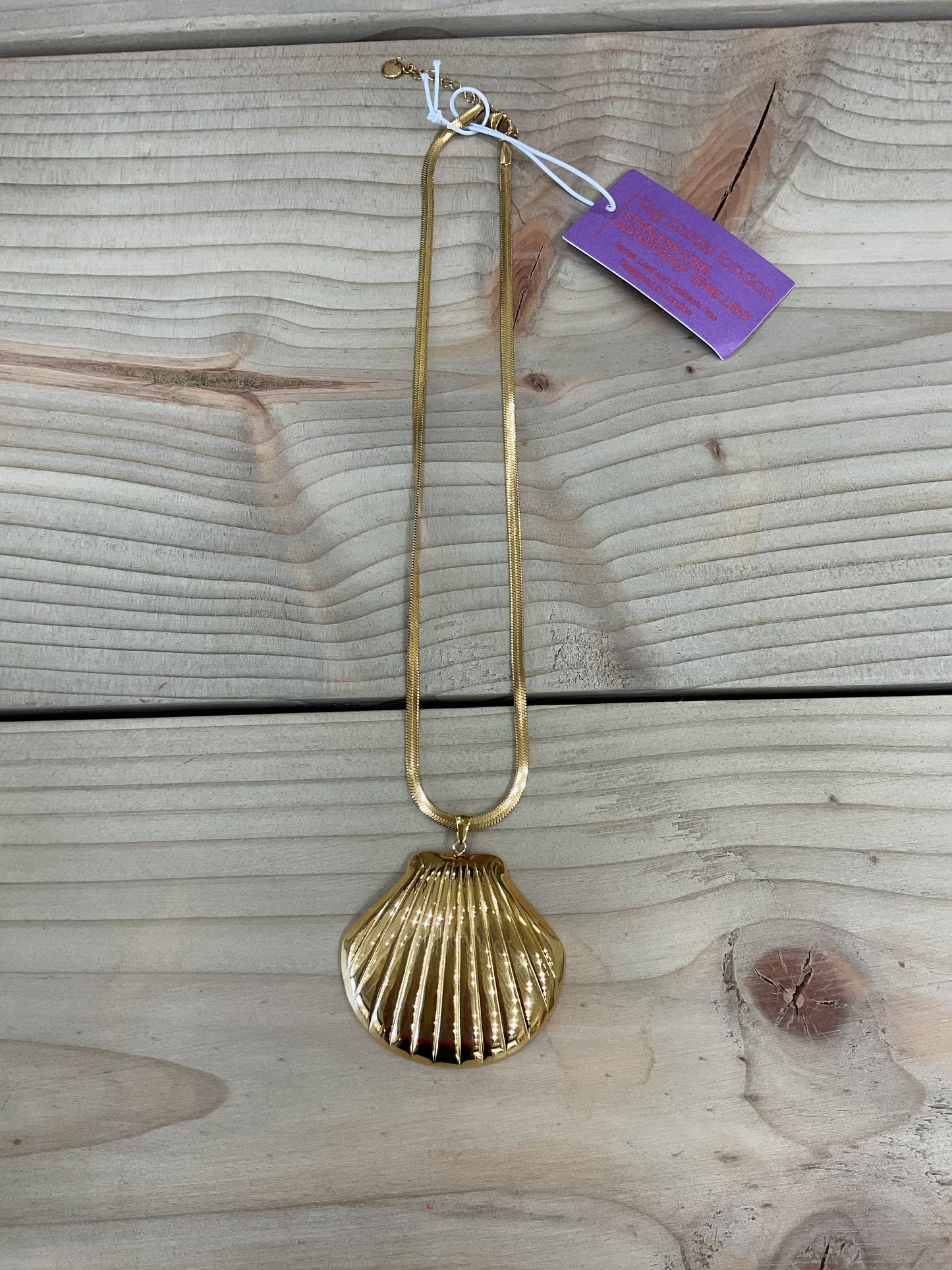 Waterproof Gold Shell Necklace