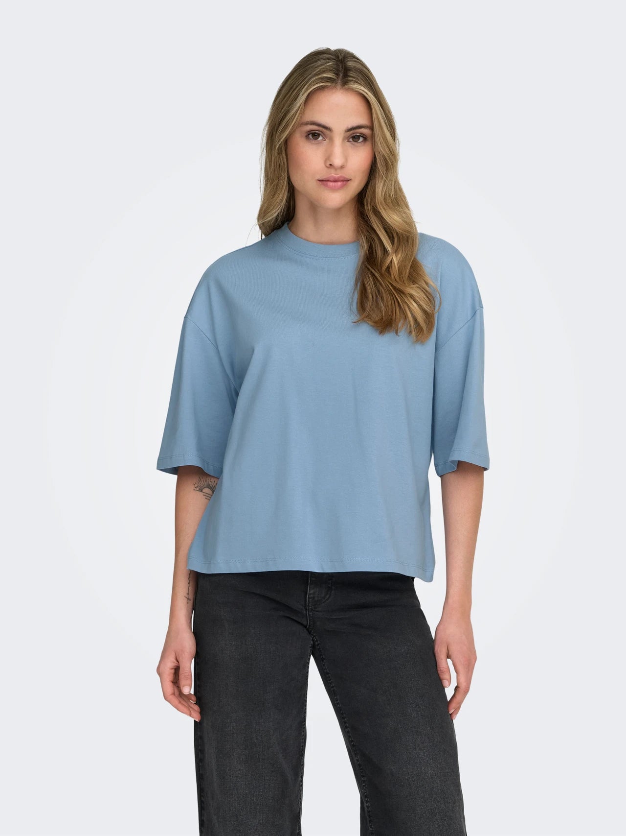 LARA S/S BOXY TEE - Soft Chambray