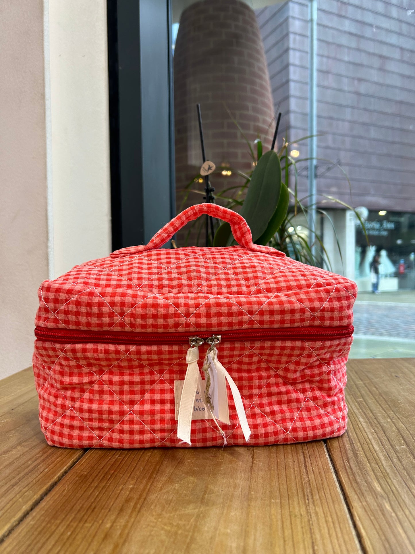 Red Gingham Wash Bag - Large