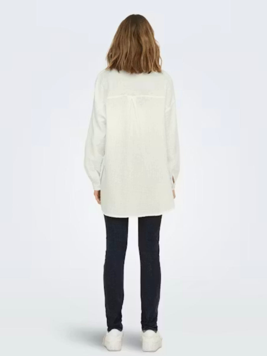 THYRA Oversized Shirt - Cloud Dancer