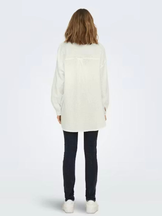 THYRA Oversized Shirt - Cloud Dancer