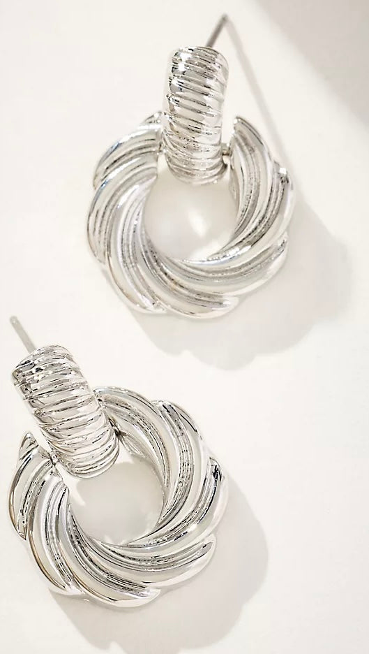 Circle Twist Earrings - Silver