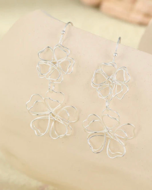 Floral dangle earrings - Silver