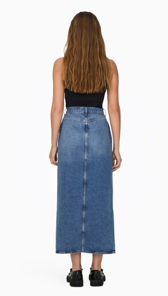 CILLA LONG SLIT DENIM SKIRT - Medium Blue Denim