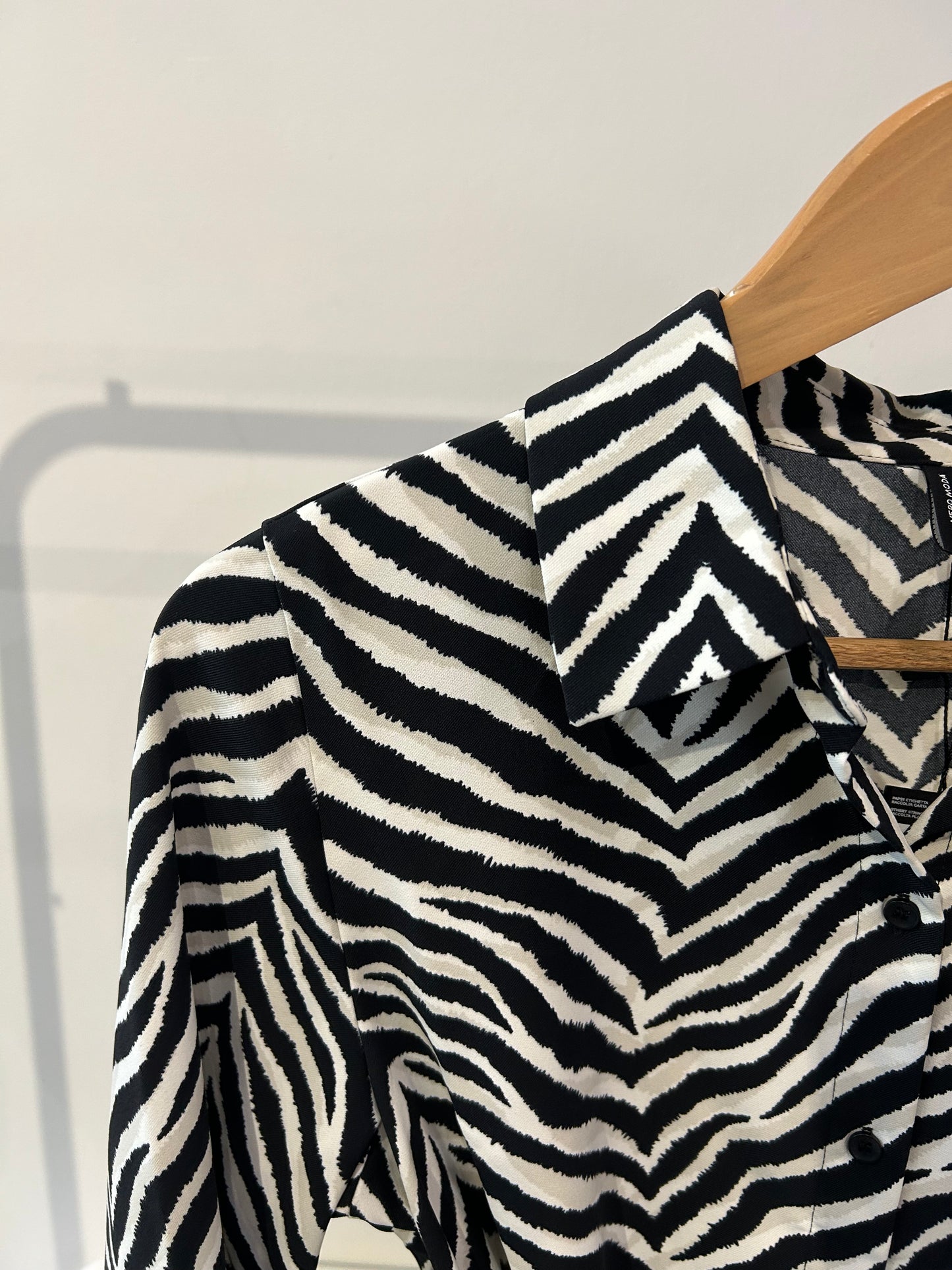 ESME SHIRT DRESS - Black/Sonya