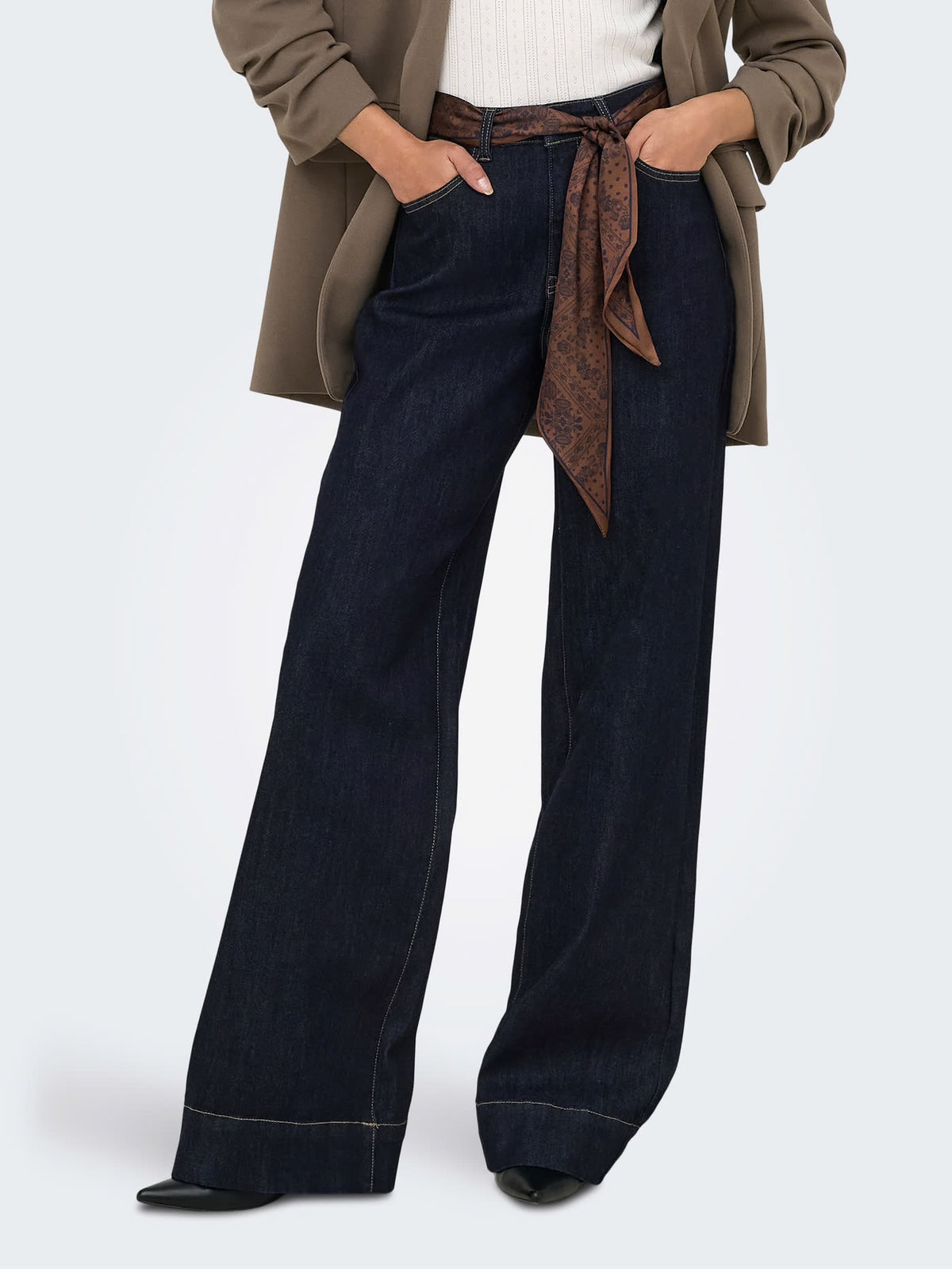MADISON HW CHINO WIDE DENIM - Dark Blue with brown scarf belt